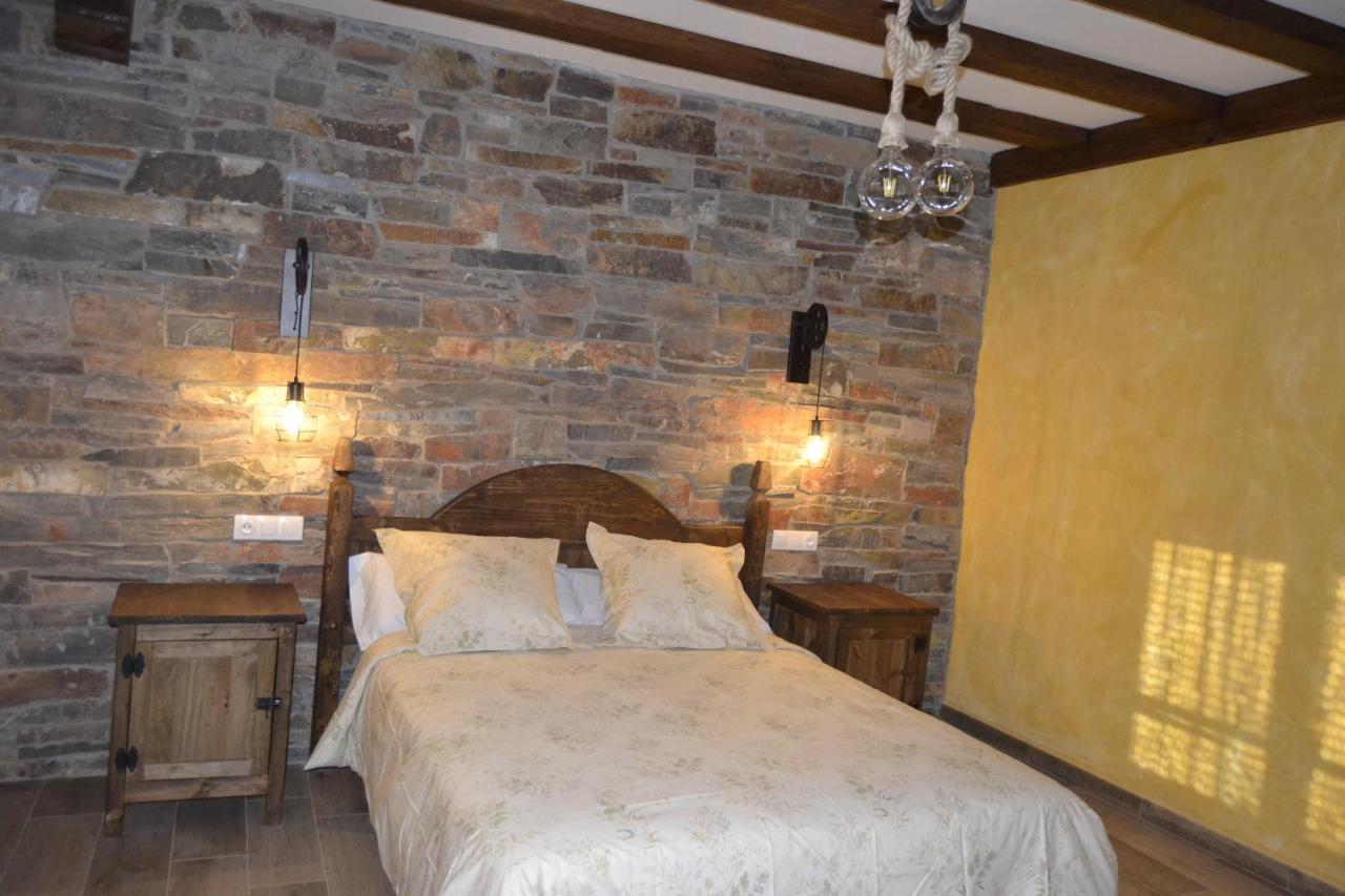 El Capricho De Carrascos Ferienhaus *