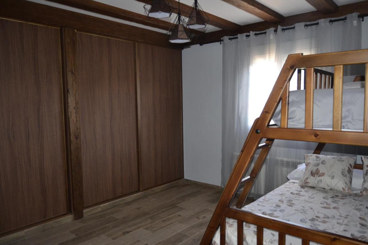 El Capricho De Carrascos Ferienhaus *